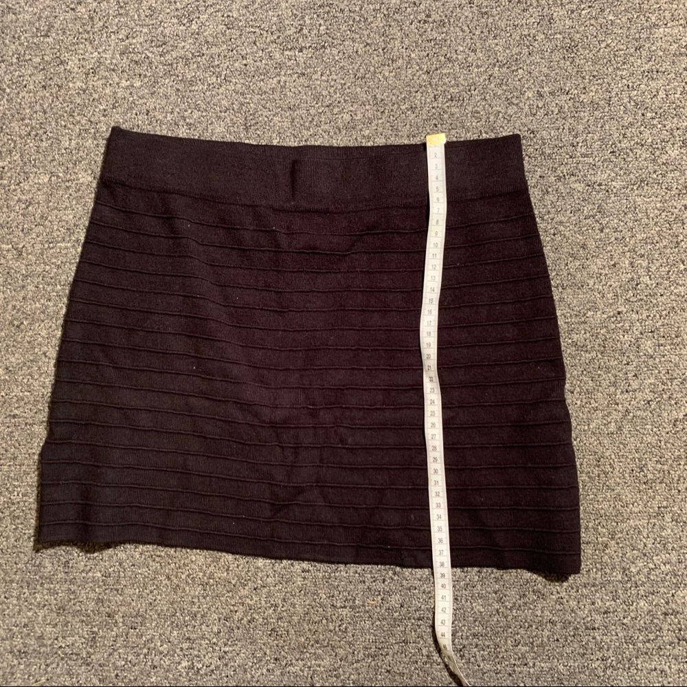 Ribbed bodycon stretchy black mini skirt Promod